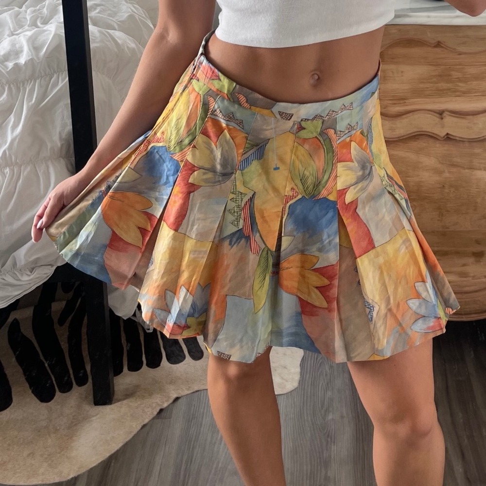 Vintage 80s/90s Lilly's of Beverly Hills Beach Flora Print Pleated‎ Mini Skirt